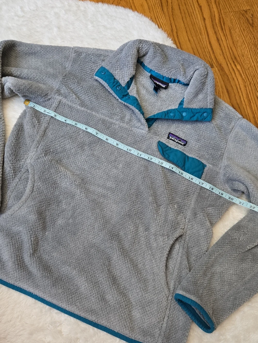Patagonia Pull Over Jacket, Womens Large